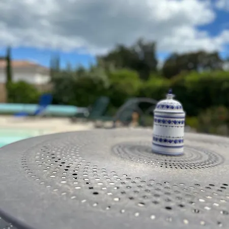 Villa Independante - Cloturee - Piscine - Terrain